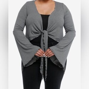 NWT Hot Topic tie front bell sleeve crop shrug size 1X